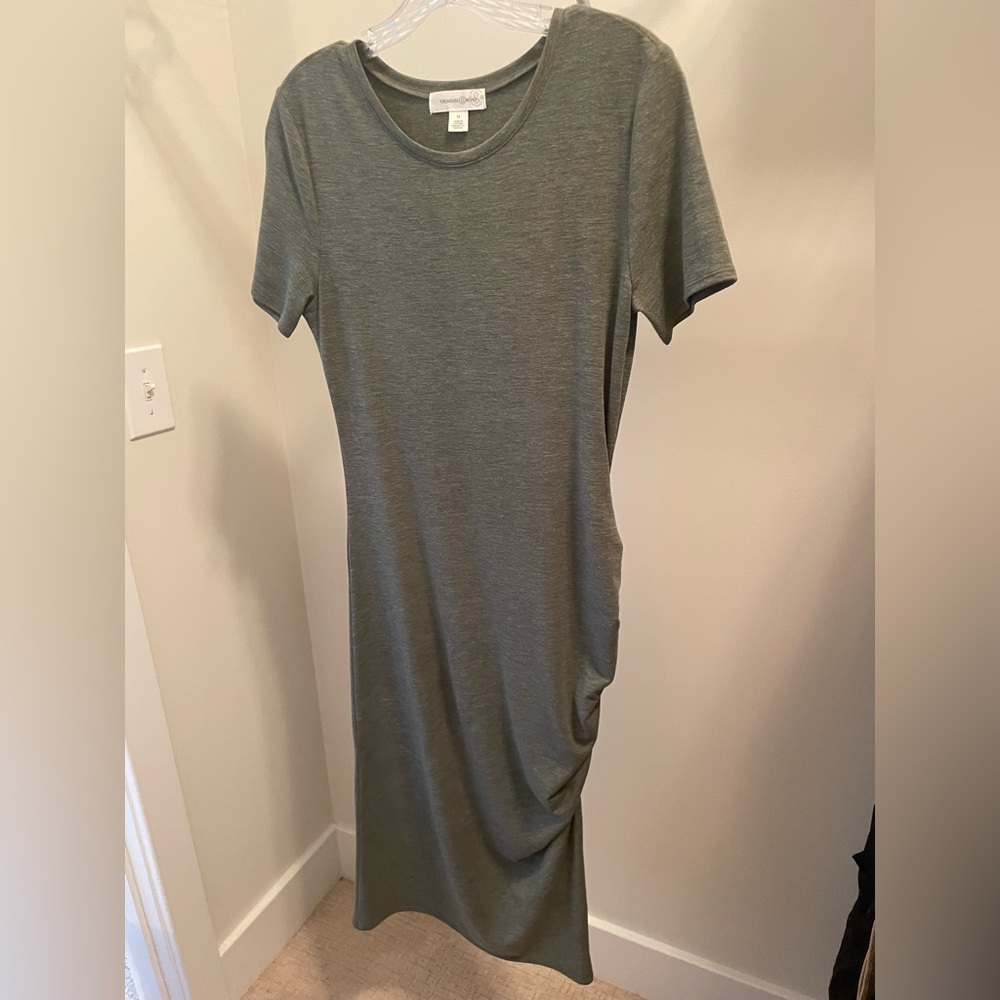 Side gather T-shirt dress. M